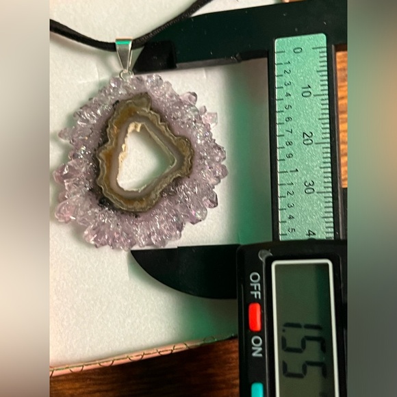 Amethyst stalactite portal pendant - Picture 5 of 5